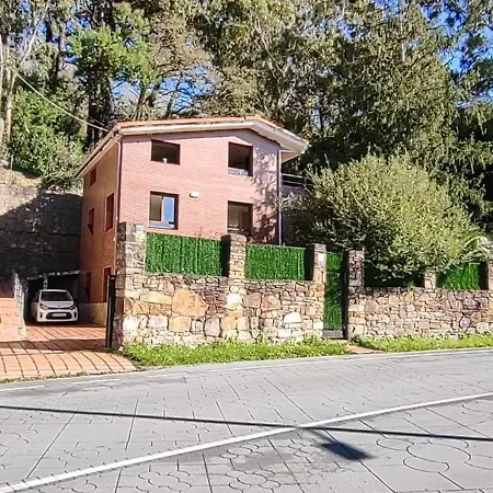 Con Hermosas Vistas A Privat bolig *