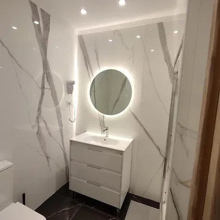 Con Hermosas Vistas A Privat bolig *