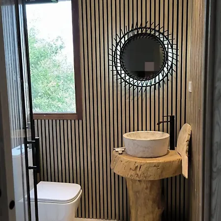 Con Hermosas Vistas A ビルバオ