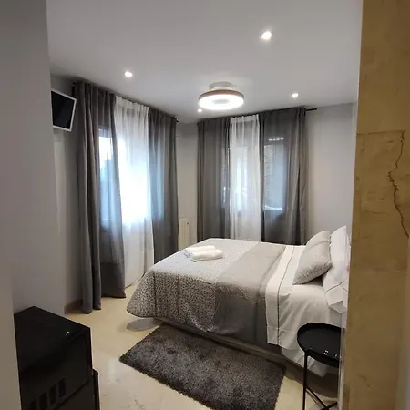 Con Hermosas Vistas A ビルバオ