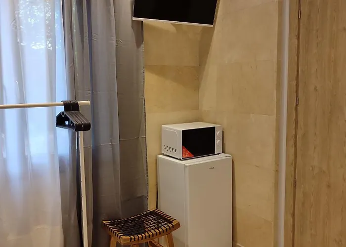 Con Hermosas Vistas A